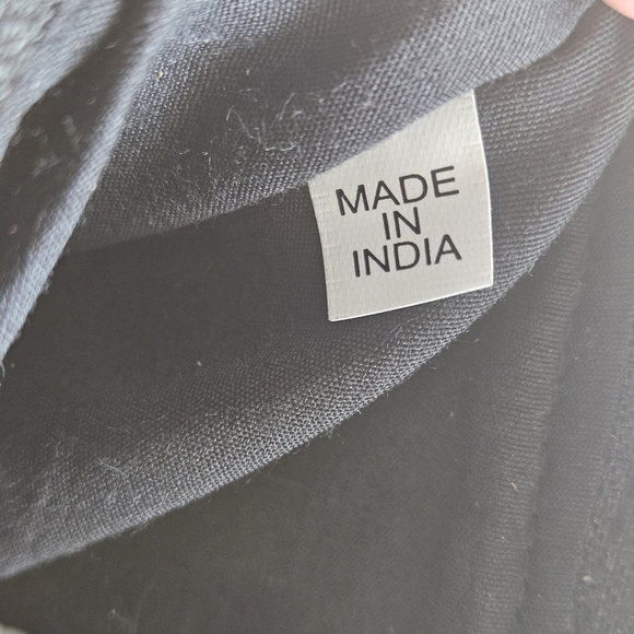 NWT!!! Panache Apparel Dylan Wristlet Black/Cream Aztec Patterned, - Picture 5 of 5